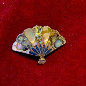 Sterling Silver Mother of Pearl Fan Brooch Vintage